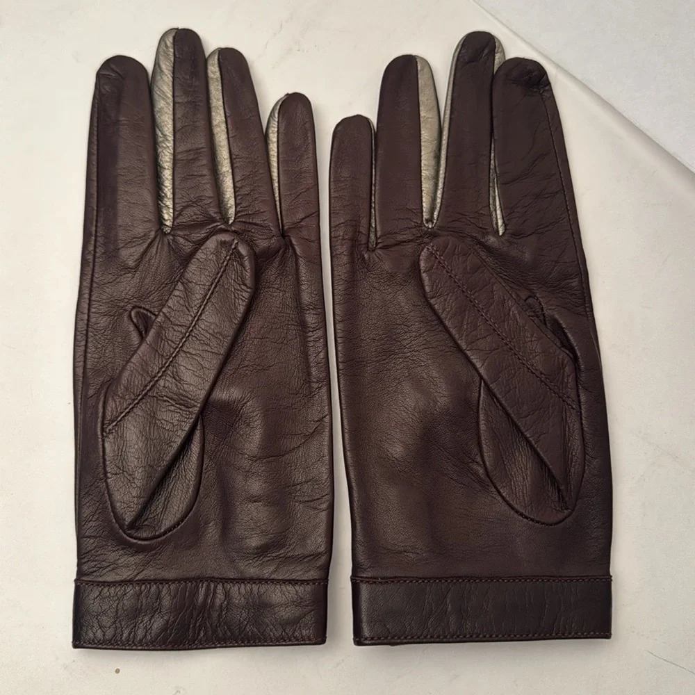 VIVIENNE WESTWOOD
BRAND NEW VINTAGE GLOVES ORANGE/BROWN/SILVER LEATHER WSTUDS M - Picture 7 of 17